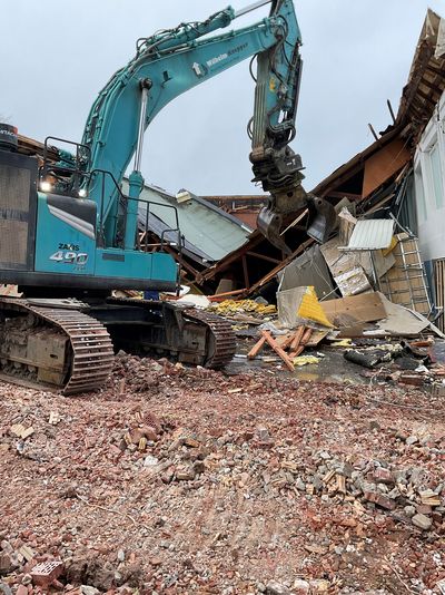 Die Rückbauarbeiten an der Turnhalle Lipperode zur Sicherung des einsturzgefährdeten Gebäudes konnten wie geplant noch vor Weihnachten abgeschlossen werden. Foto: Stadt Lippstadt
