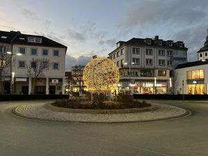 XXL-Weihnachtskugel 2024 