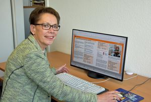 Die Seniorenbroschüre der Stadt Lippstadt lässt sich direkt am Bildschirm durchblättern. Foto: Stadt Lippstadt