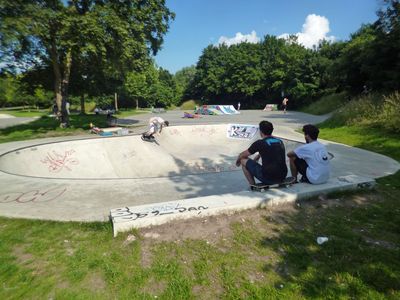 Der Jahnplatz bietet schon jetzt eine Vielzahl an Möglichkeiten für Freizeit und Entspannung. Mithilfe digitaler Technik könnte das Gelände in Zukunft noch attraktiver werden. Foto: Stadt Lippstadt