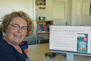 Jetzt bewerben für den Heimat-Preis: Ulrike Möring vom Fachdienst Bauverwaltung der Stadt Lippstadt freut sich auf viele Bewerbungen. Foto: Stadt Lippstadt