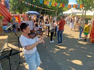 Angebote für Jung und Alt gab’s beim Sommerfest von Mikado und Phantásien. Foto: Stadt Lippstadt
