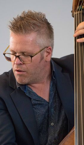 Swing frei, Schütz, Uli Fiedler