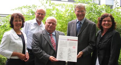 Gründungscharta der Wirtschaftshanse überreicht