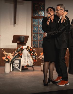 Kalter weißer Mann -126a © Landesbühne Rheinland-Pfalz  Schlosstheater Neuwied