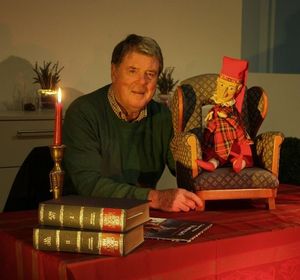 Autor und Puppenspieler Uwe Natus besucht im Advent das Stadtmuseum. Foto: privat
