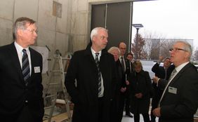 Besichtigung des Technikgebäudes