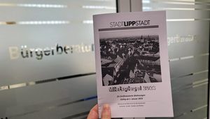 Der aktualisierte Mietspiegel enthält Aussagen zur ortsüblichen Vergleichsmiete für freifinanzierte Wohnungen in Mehrfamilienhäusern, die zwischen 40 und 100 Quadratmetern groß sind. Er ist unter anderem in der Bürgerberatung im Stadthaus erhältlich. Foto: Stadt Lippstadt