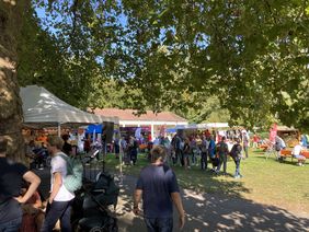 Frühlingsmarkt am Haus des Gastes in Bad Waldiesborn