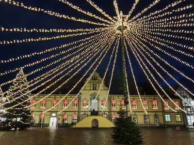 Rathausplatz - beleuchtet