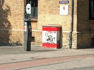 Sachbeschädigung durch ein Graffiti am Verteilerkasten Ecke Lippertor/Kastanienweg. Foto: Stadt Lippstadt