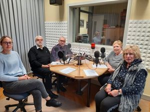 Gehen gemeinsam auf Sendung (v.l.n.r.): Iris Faulhaber, Martin Schulz, Bernhard Bartscher, Theresia Fett und Margret Schulte-Steinberg. Foto: Stadt Lippstadt