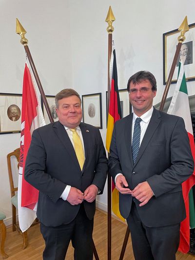 Bürgermeister Arne Moritz traf NRW-Finanzminister Dr. Marcus Optendrenk zum Austausch in Lippstadt. Foto: privat