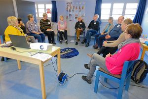 eim Workshop bekamen die Ehrenamtlichen wertvolle Hinweise und Anregungen, wie ein gutes Gespräch entstehen kann. Foto: Stadt Lippstadt