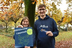 Sarah Marx und Dennis Isaak freuen sich auf die Klimawoche ab 25. November 2024. Foto: Stadt Lippstadt