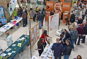 65 verschiedene Vereine und Institutionen präsentierten ihre Angebote beim Markt der Möglichkeiten in der Gesamtschule.  Foto: Stadt Lippstadt