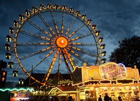 Herbstwoche - Riesenrad_Mandelstand