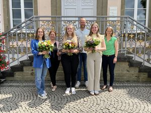 Erfolgreiche Ausbildungsabschlüsse bei der KWL 