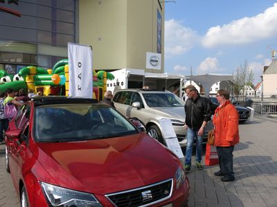 Autoausstellung am Südertor