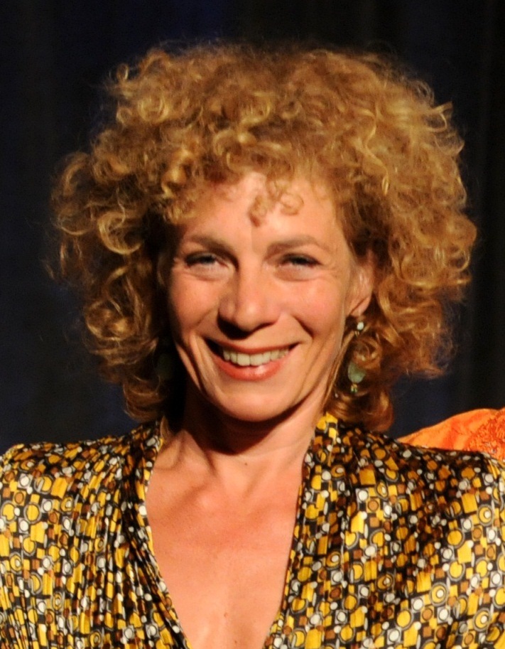 Nina Hoger