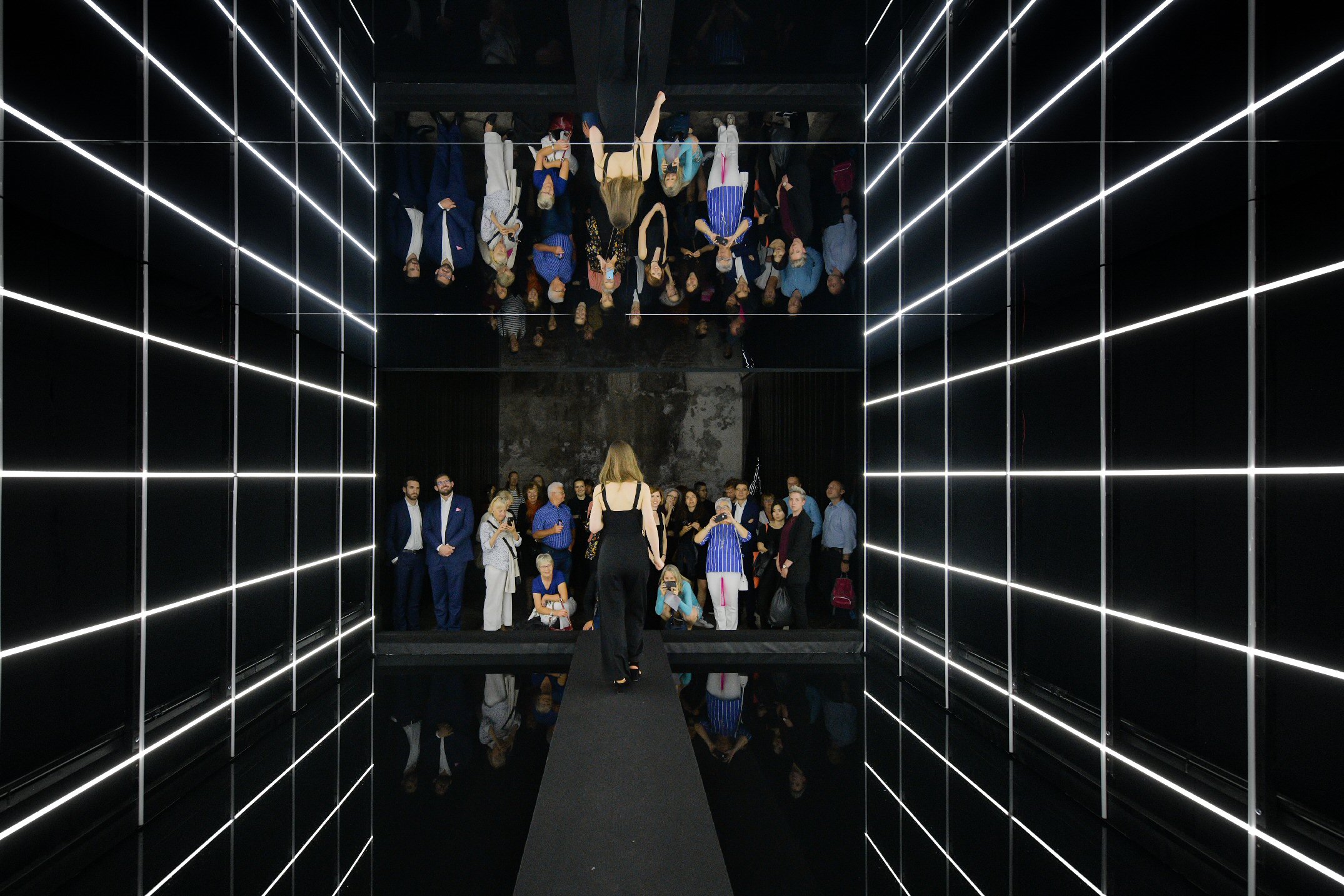 Das Lichtkunstwerk „Light High“ von Jacqueline Hen ist im Zentrum für Internationale Lichtkunst zu sehen. Foto: Frank Vinken