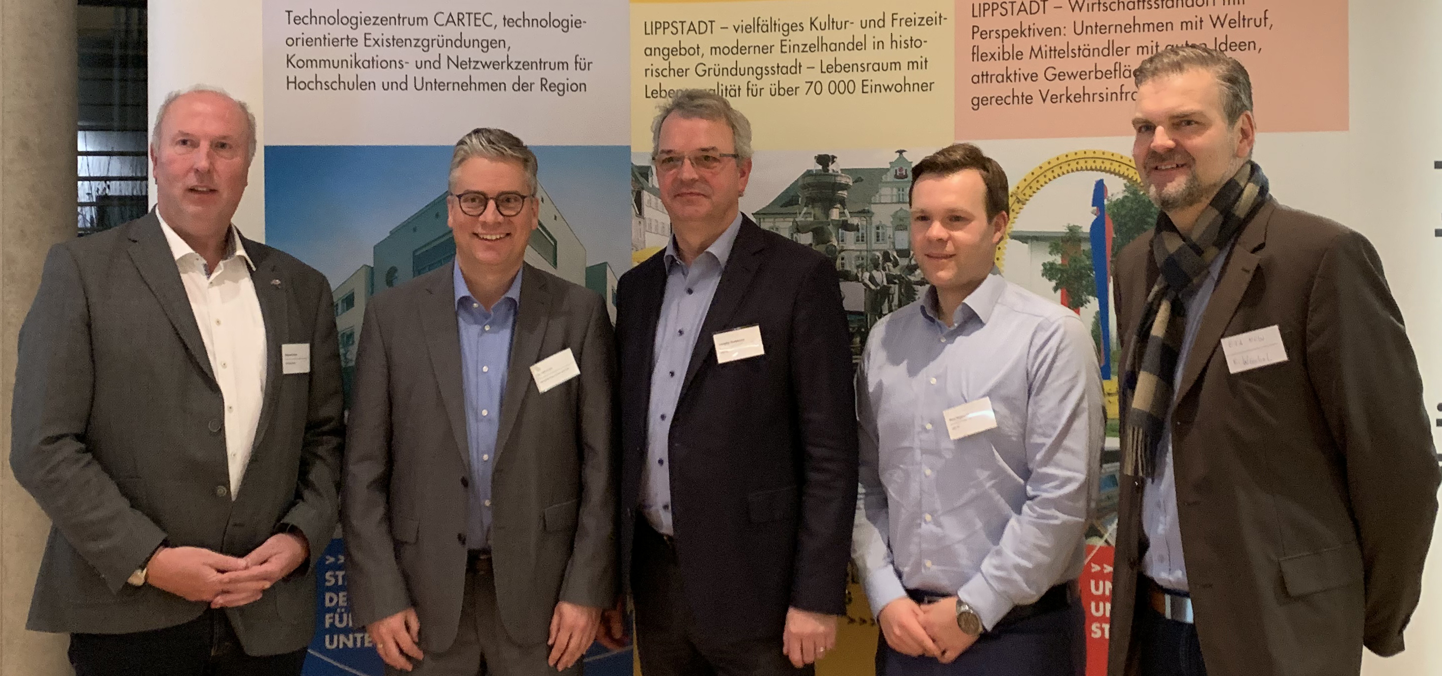 Informieren zum Thema Krisenprävention durch Digitalisierung