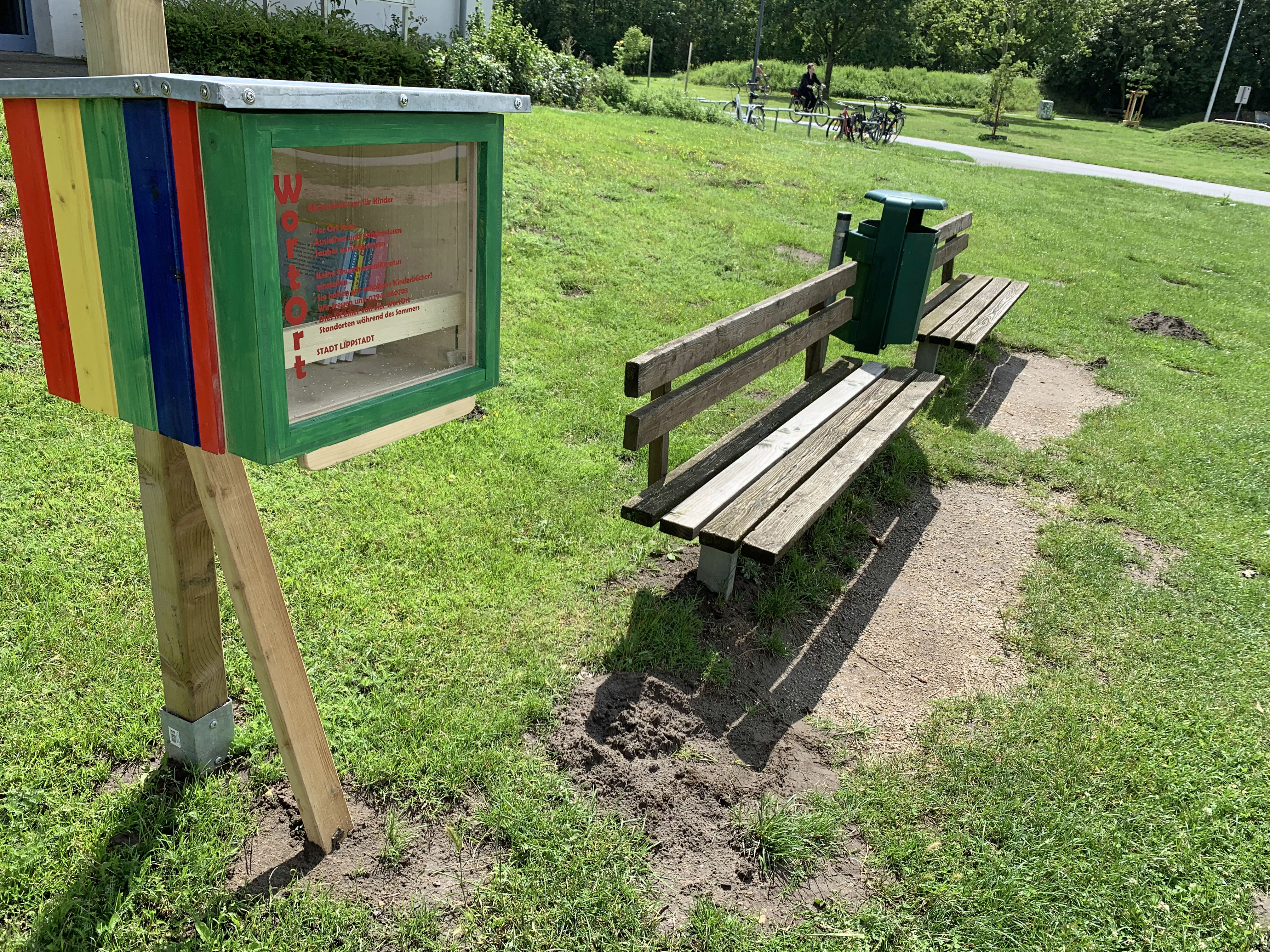 Einer von vier WortOrten findet sich am Spielplatz auf dem Jahngelände. Foto: Stadt Lippstadt