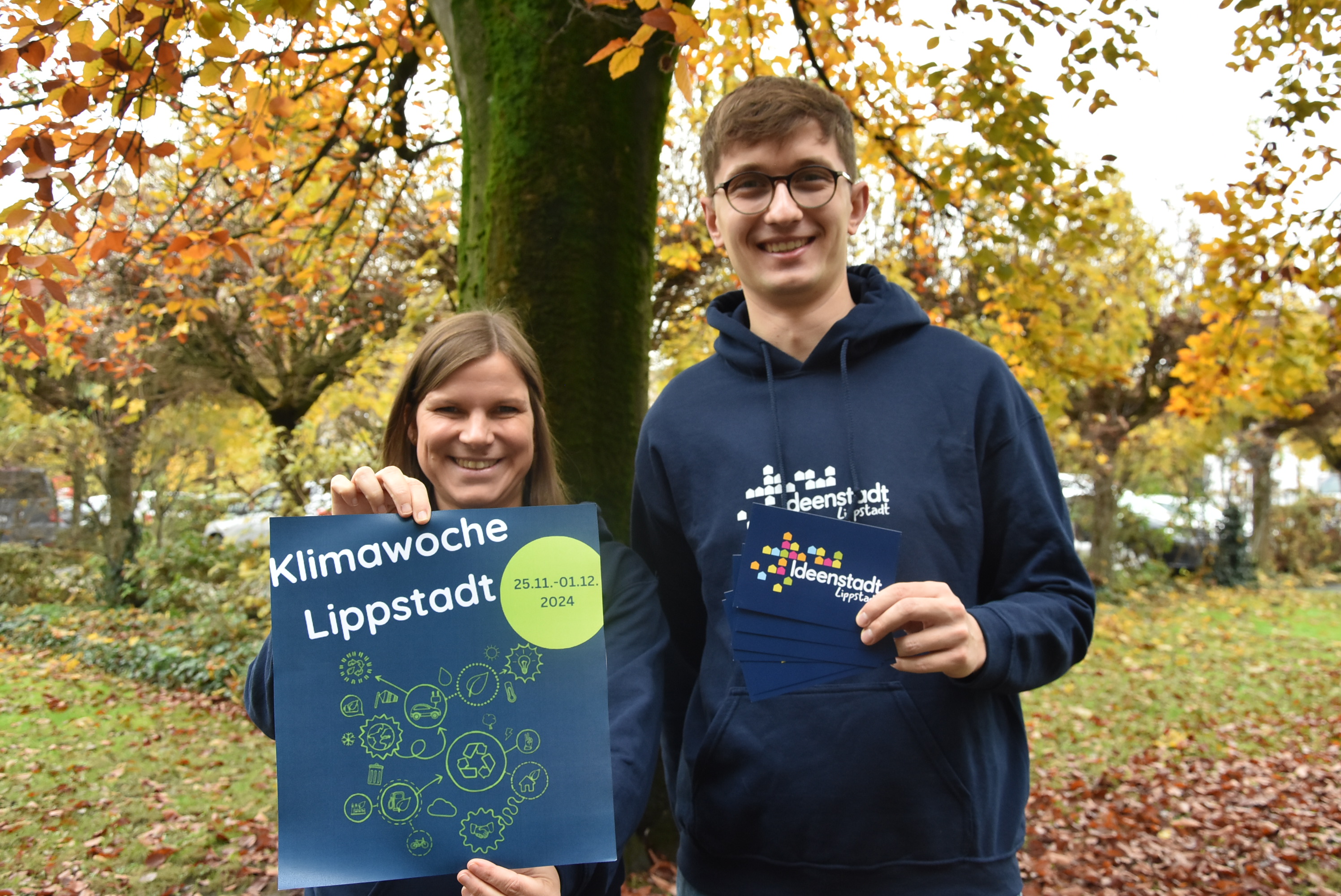 Sarah Marx und Dennis Isaak freuen sich auf die Klimawoche ab 25. November 2024. Foto: Stadt Lippstadt